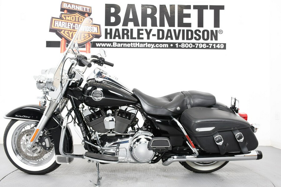 2009 Harley-Davidson® FLHR Road King® Classic