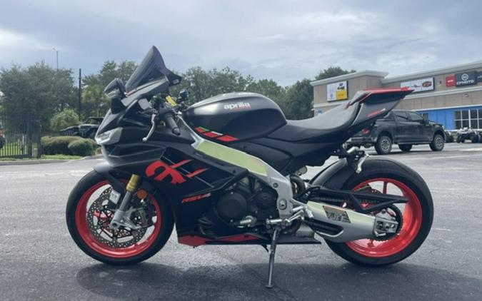 2023 Aprilia® RSV4 1100