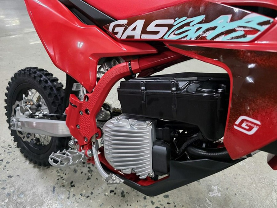 2027 GASGAS MC-E 5