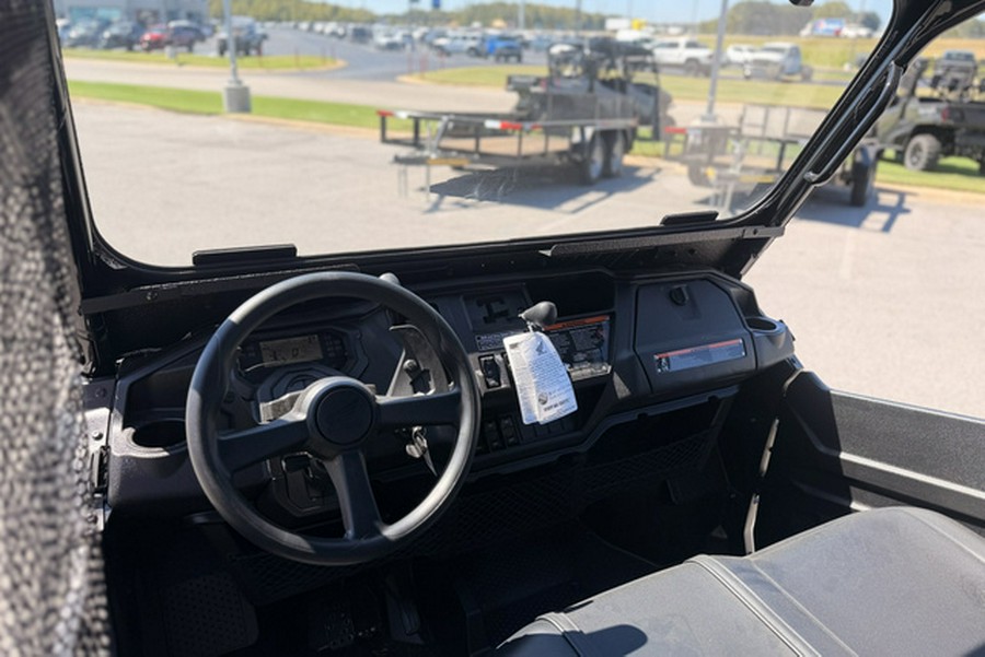 2025 Honda Pioneer 1000-6 Deluxe Crew