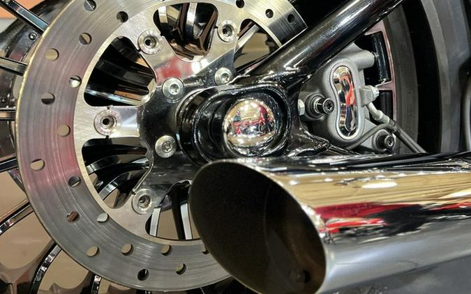 2014 Harley-Davidson Softail FXSBSE - CVO Breakout