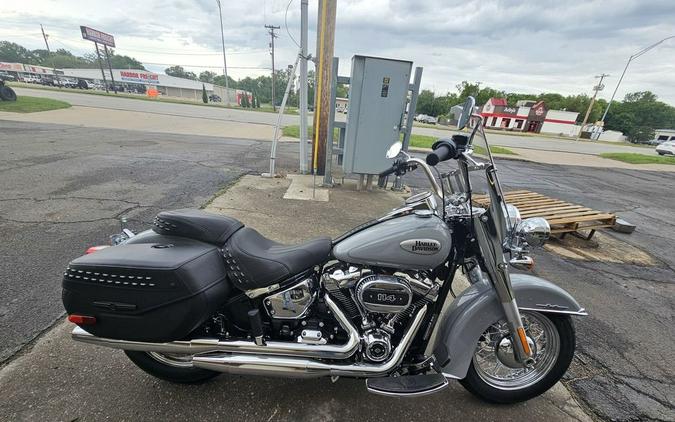 2024 Harley-Davidson Softail® Heritage Classic 114