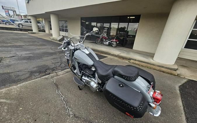 2024 Harley-Davidson Softail® Heritage Classic 114