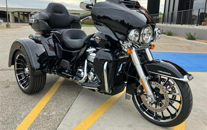 2025 Harley-Davidson Tri Glide® Ultra