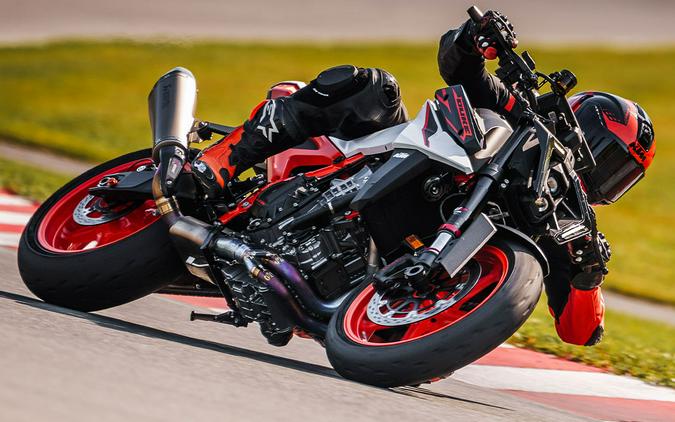 2026 KTM 990 Duke R