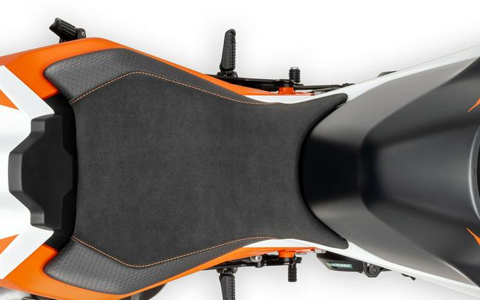 2026 KTM 990 Duke R