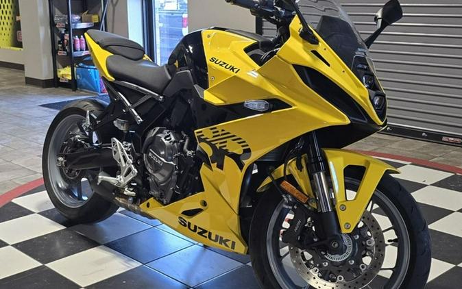2024 Suzuki GSX-8R
