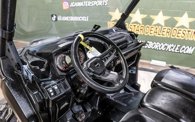 2017 Can-Am Defender XT HD10