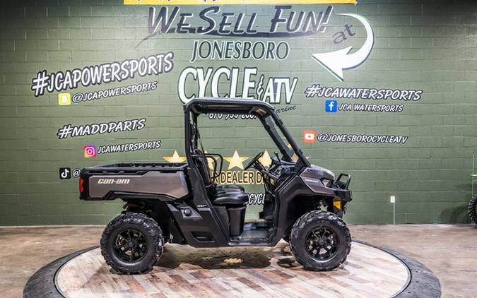 2017 Can-Am Defender XT HD10