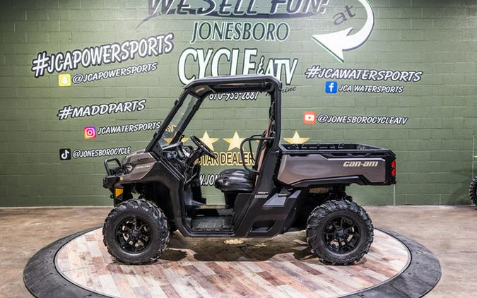 2017 Can-Am Defender XT HD10