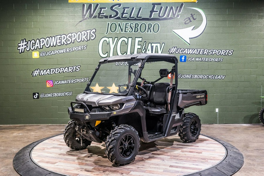 2017 Can-Am Defender XT HD10