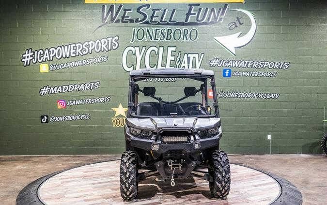 2017 Can-Am Defender XT HD10