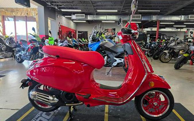 2025 Vespa Primavera