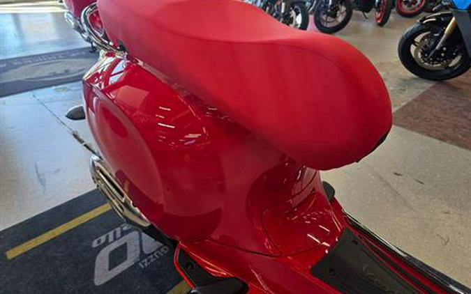 2025 Vespa Primavera