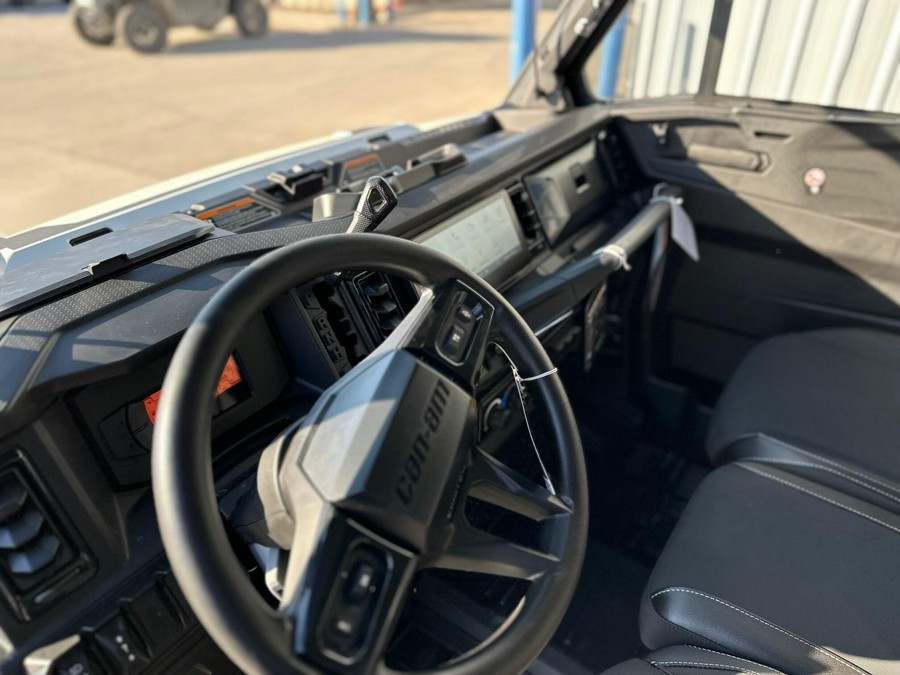 2026 Can-Am Defender MAX Limited HD11