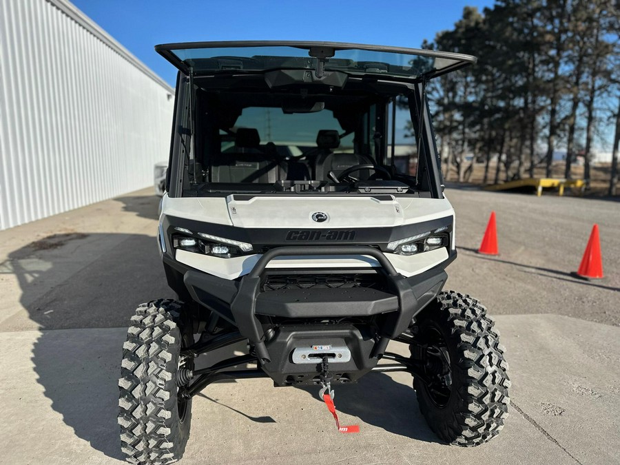2026 Can-Am Defender MAX Limited HD11