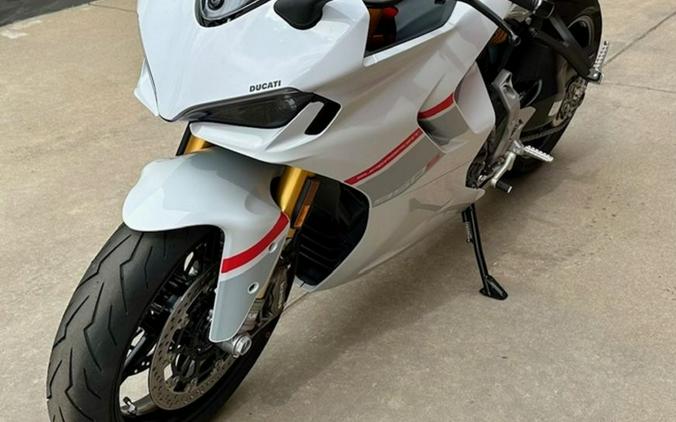 2024 Ducati Supersport 950 S White Stripe