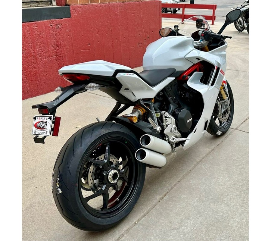 2024 Ducati Supersport 950 S White Stripe