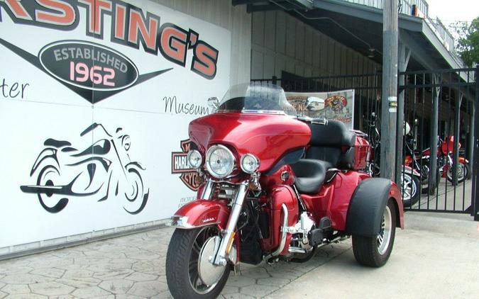 2013 Harley-Davidson® FLHTCUTG - Tri Glide® Ultra Classic®