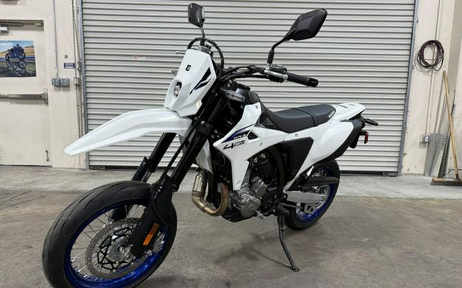 2025 Suzuki DR-Z 4SM