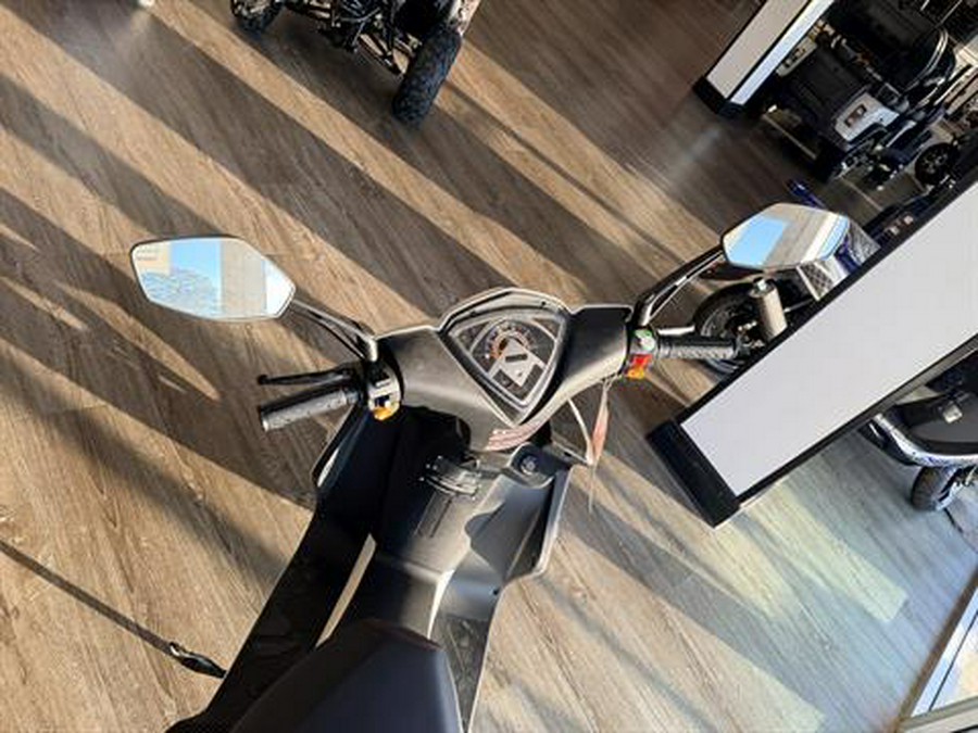 2025 Wolf Brand Scooters Wolf Blaze