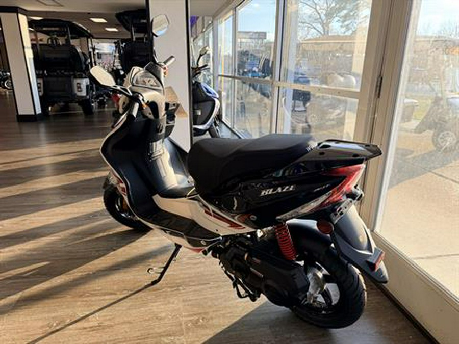 2025 Wolf Brand Scooters Wolf Blaze