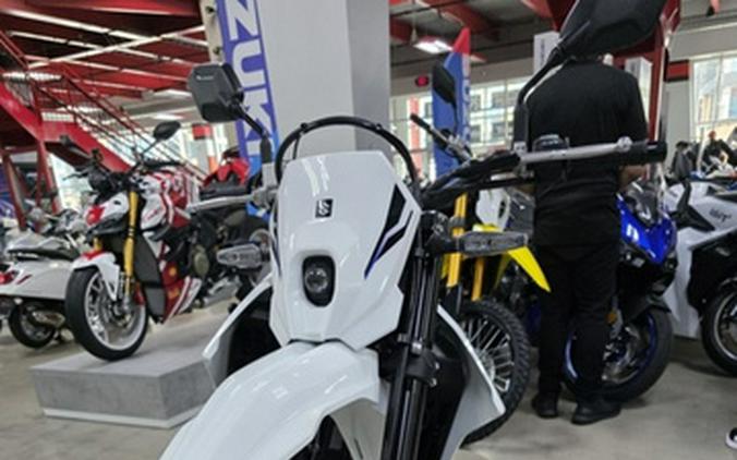 2026 Suzuki DR-Z 4SM