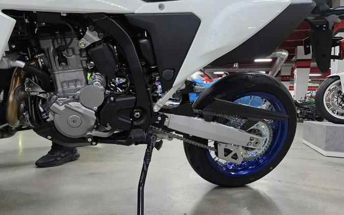 2026 Suzuki DR-Z 4SM