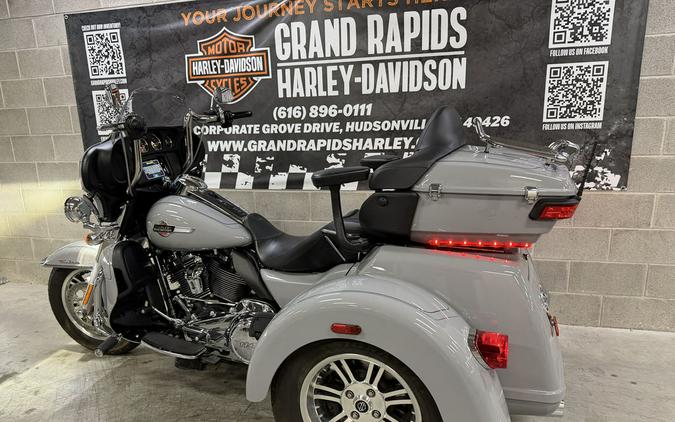 2024 Harley-Davidson® FLHTCUTG - Tri Glide® Ultra