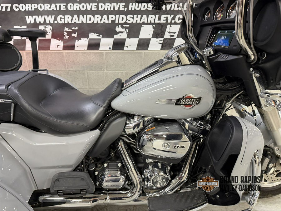 2024 Harley-Davidson® FLHTCUTG - Tri Glide® Ultra