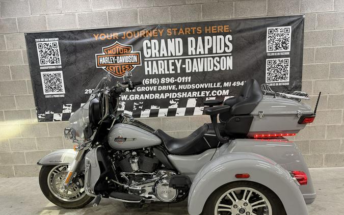 2024 Harley-Davidson® FLHTCUTG - Tri Glide® Ultra