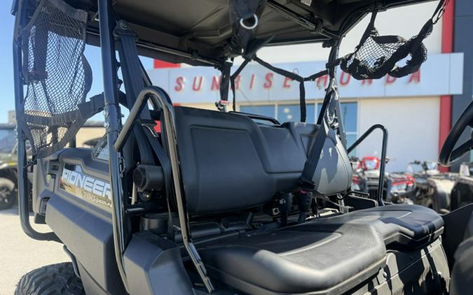 2026 Honda Pioneer 700-4 Deluxe