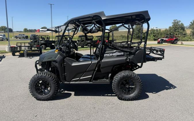2026 Honda Pioneer 700-4 Deluxe