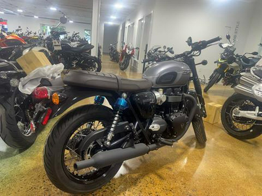 2024 Triumph Bonneville T120 Black