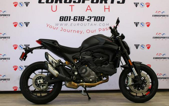 2025 Ducati MONSTER DARK