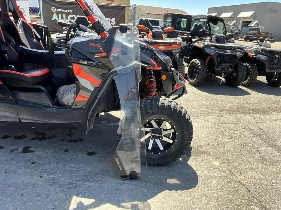 2016 Can-Am® Maverick X rs TURBO 1000R