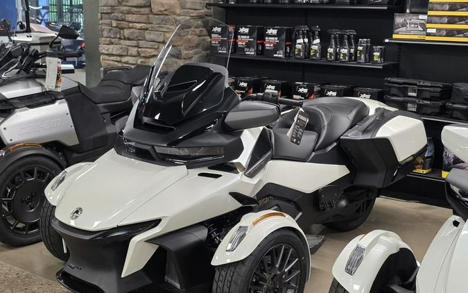 2026 Can-Am Spyder RT Base