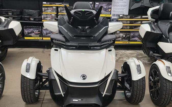 2026 Can-Am Spyder RT Base