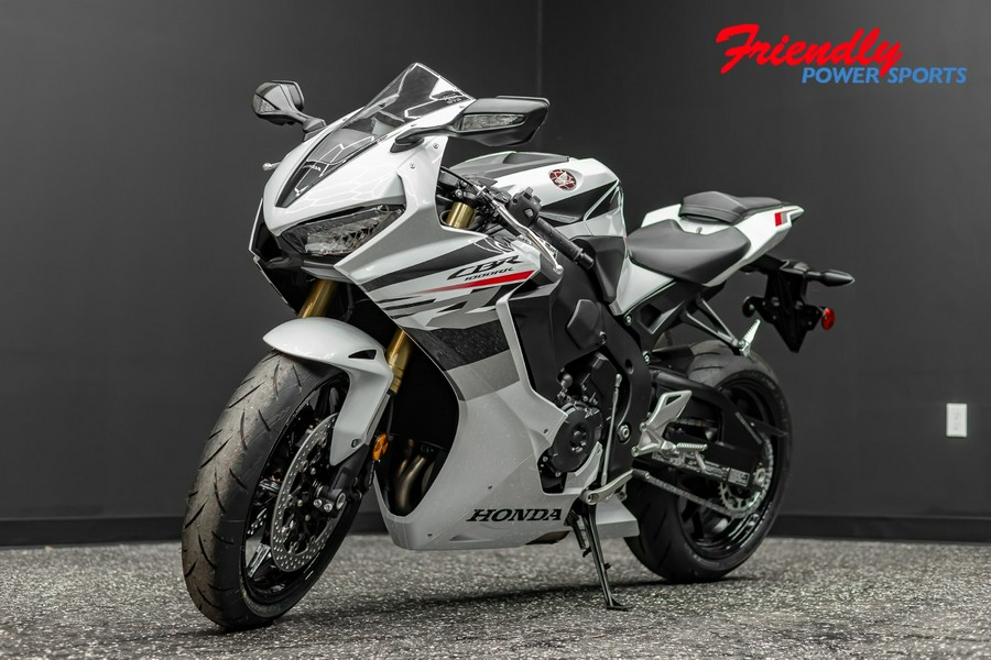 2027 HONDA CBR1000RR ABS