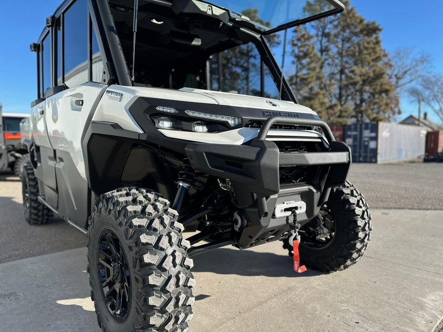 2026 Can-Am Defender MAX Limited HD11