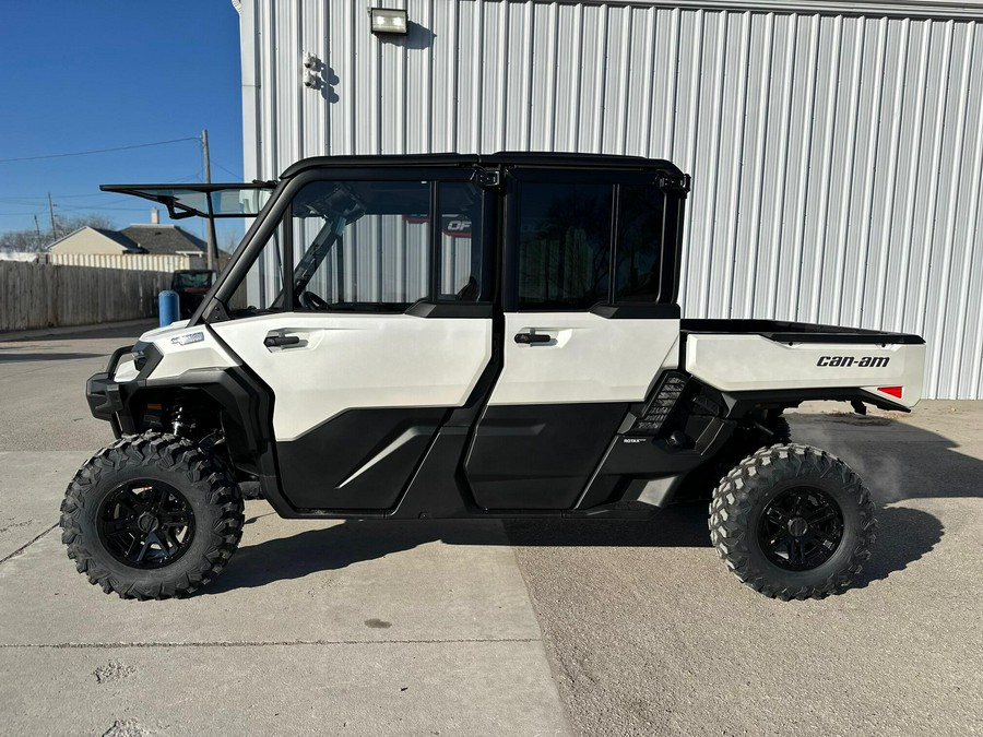 2026 Can-Am Defender MAX Limited HD11