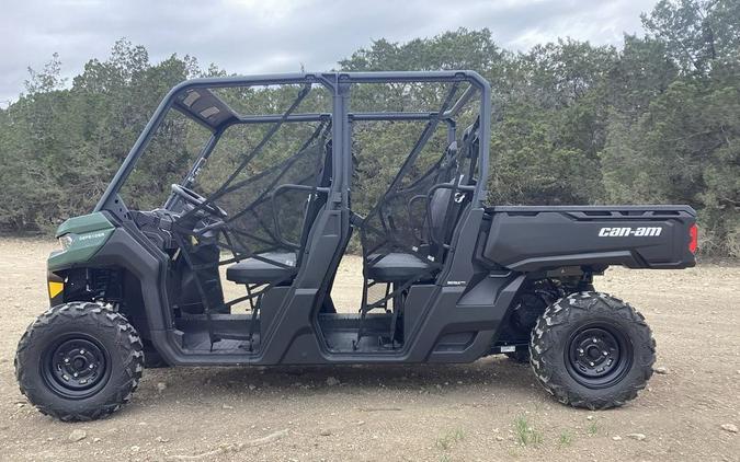 2024 Can-Am® Defender MAX HD9