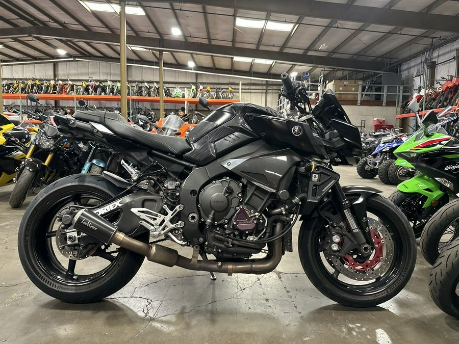 2017 Yamaha FZ-10