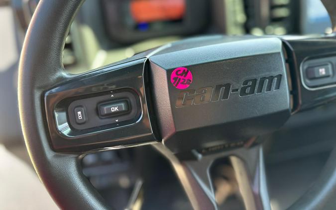 2026 Can-Am Defender MAX Limited HD11