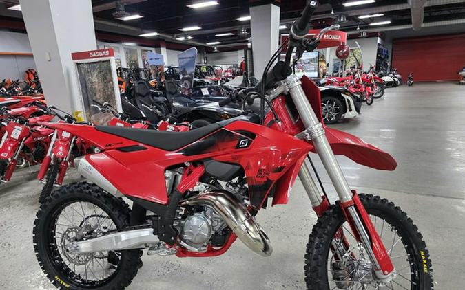 2027 GASGAS MC 125