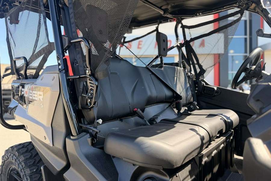 2025 Honda Pioneer 1000-5 Deluxe