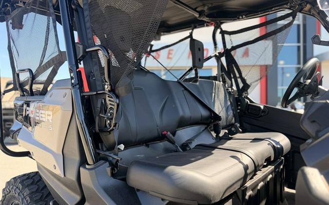 2025 Honda Pioneer 1000-5 Deluxe