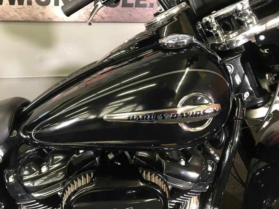 2019 Harley-Davidson Heritage Classic 114