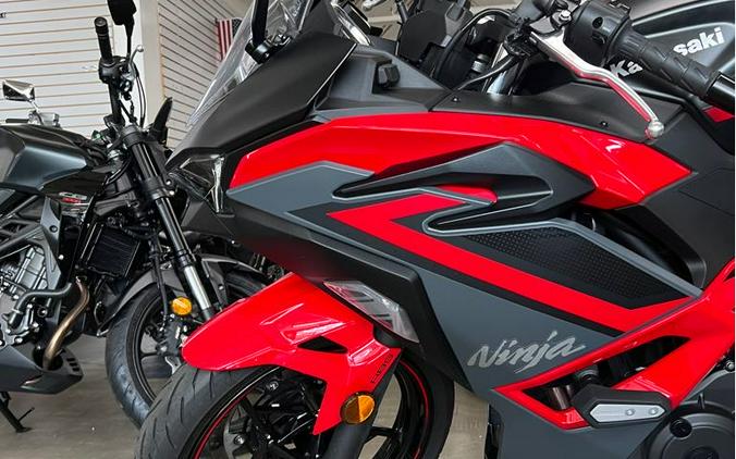 2024 Kawasaki Ninja® 500 KRT Edition SE ABS