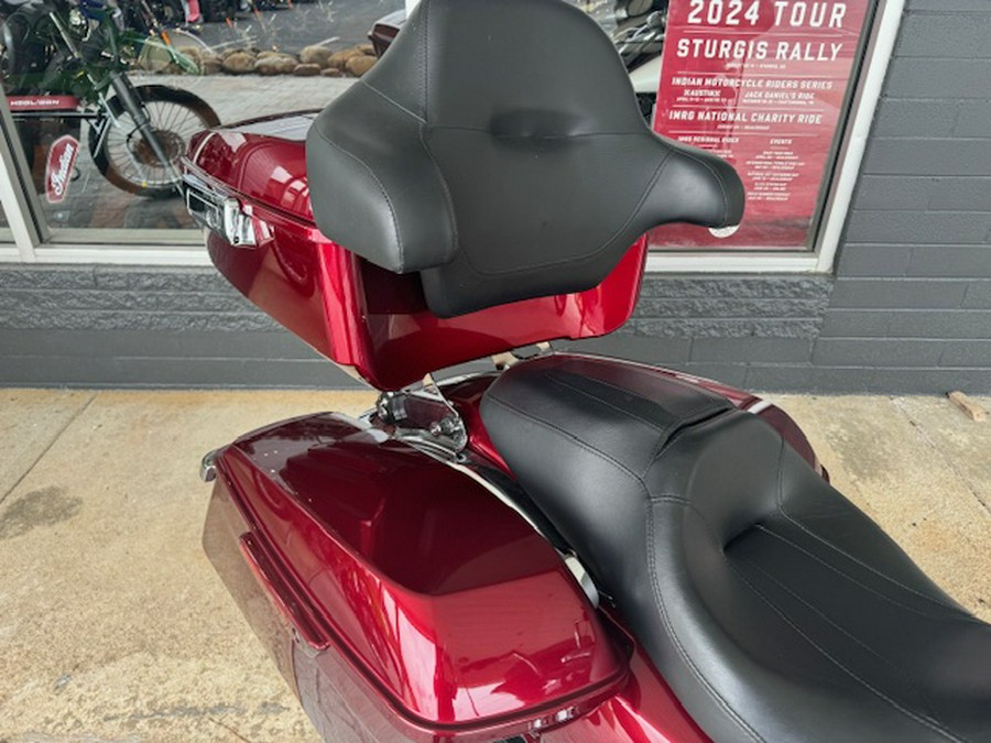 2017 Harley-Davidson Road Glide® Base